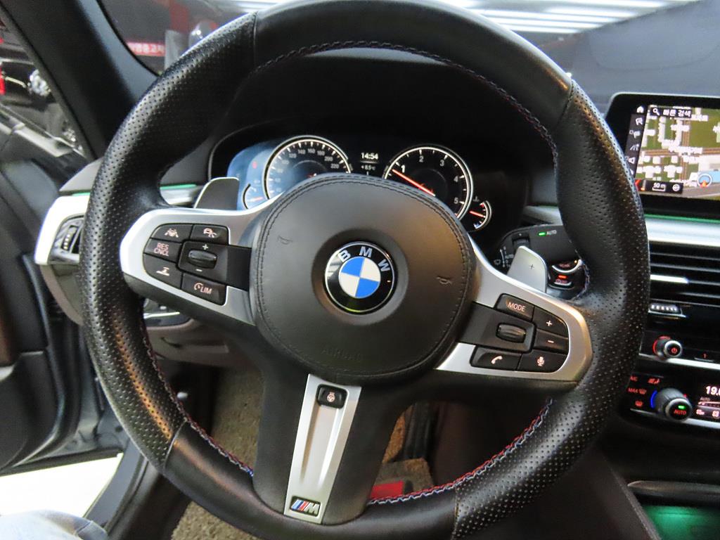 BMW 5 Series - Vista 8