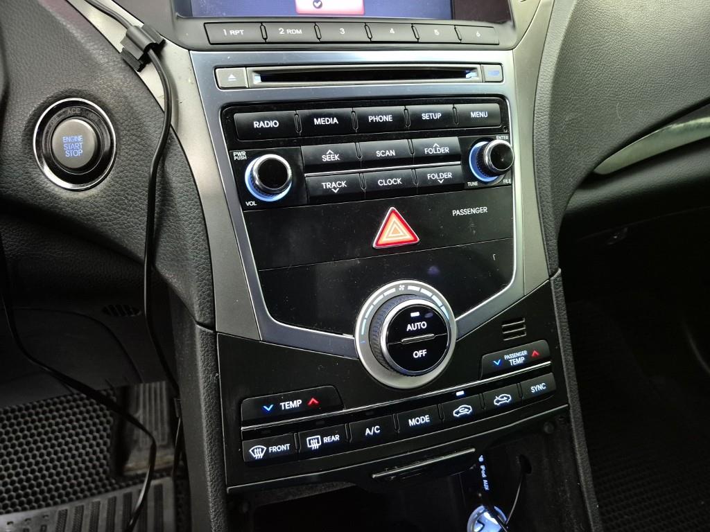 HYUNDAI Grandeur - Vista 10