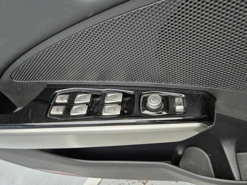 Ssangyong Tivoli 2017 Blanco - Importación desde Corea - HF Imports Iquique - Foto 17