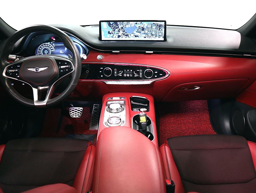 Genesis GV70 - Vista 11