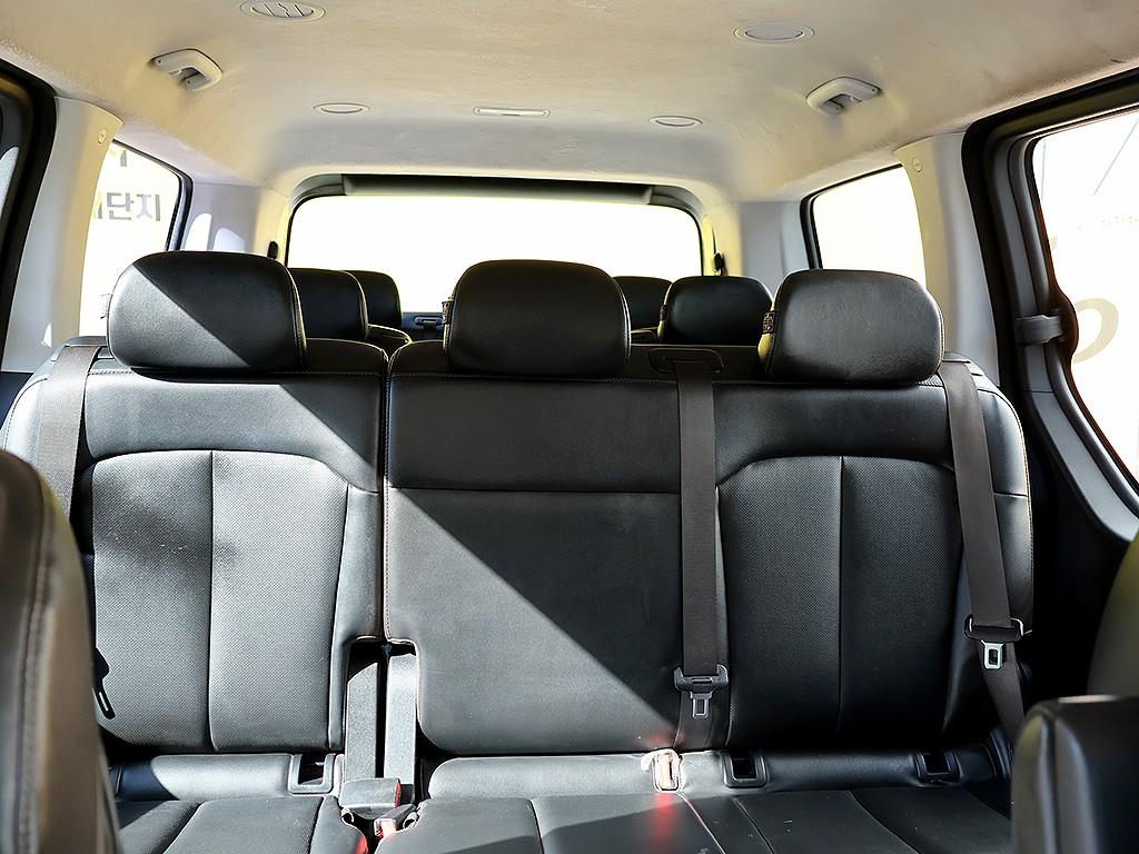 HYUNDAI Staria 2022 Gris - Importación desde Corea - HF Imports Iquique - Foto 13