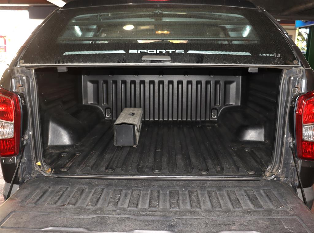 Ssangyong Rexton 2018 Gris - Importación desde Corea - HF Imports Iquique - Foto 7