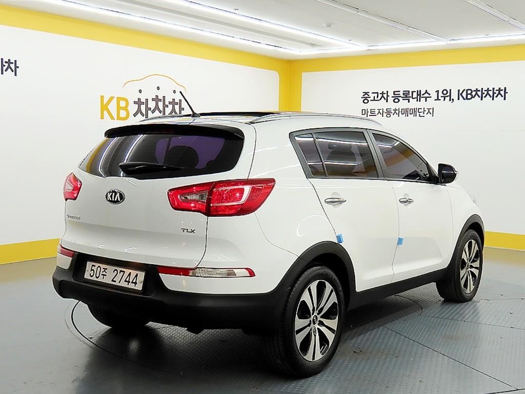 KIA Sportage - Vista 4