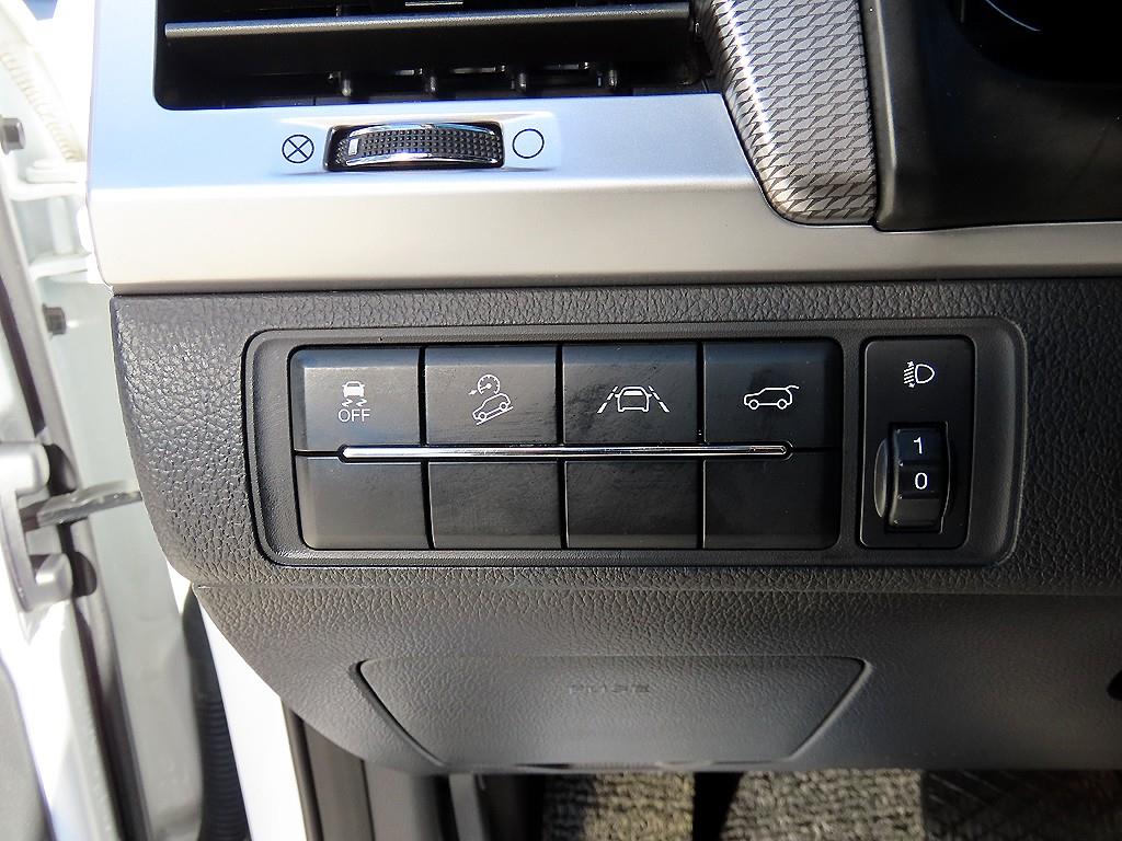 Ssangyong Rexton - Vista 12