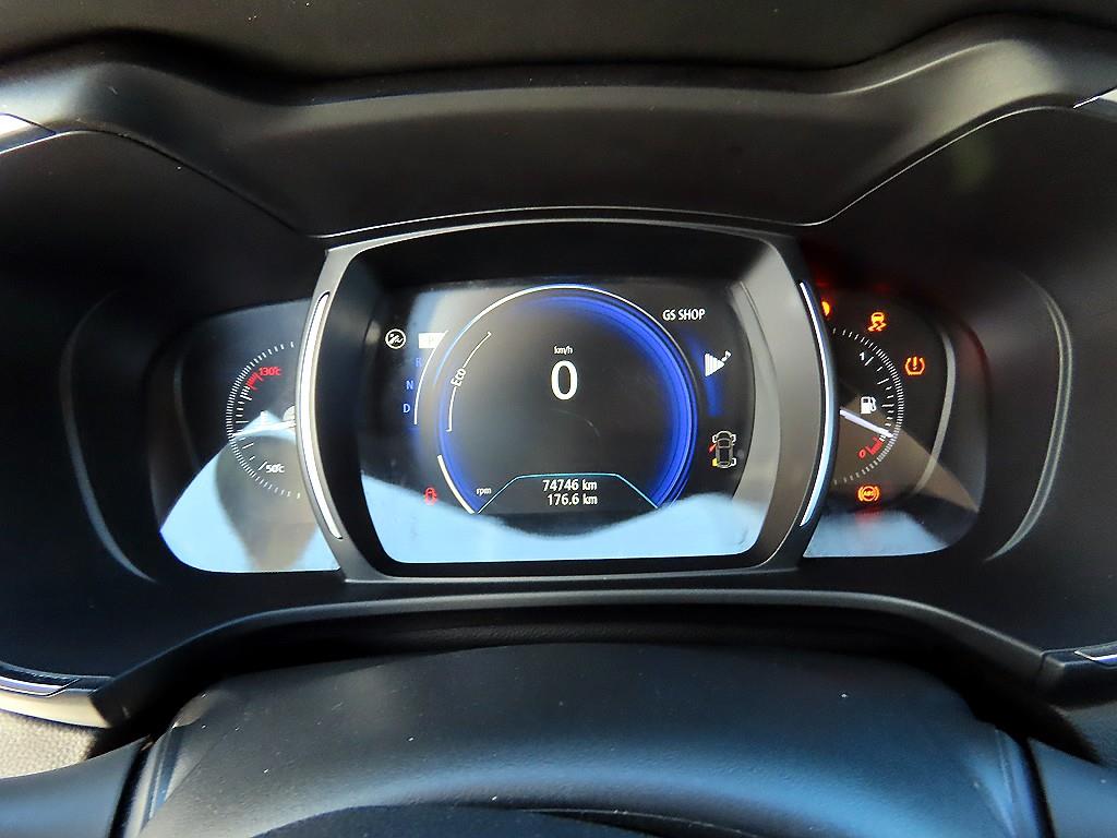 SAMSUNG QM6 - Vista 9