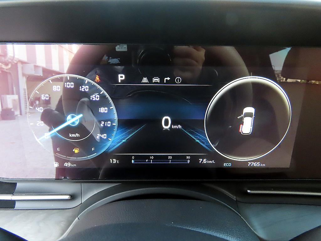 KIA Carnival - Vista 10