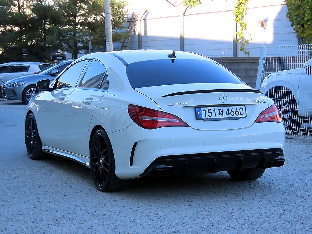 Mercedes Benz CLA Class - Vista 3