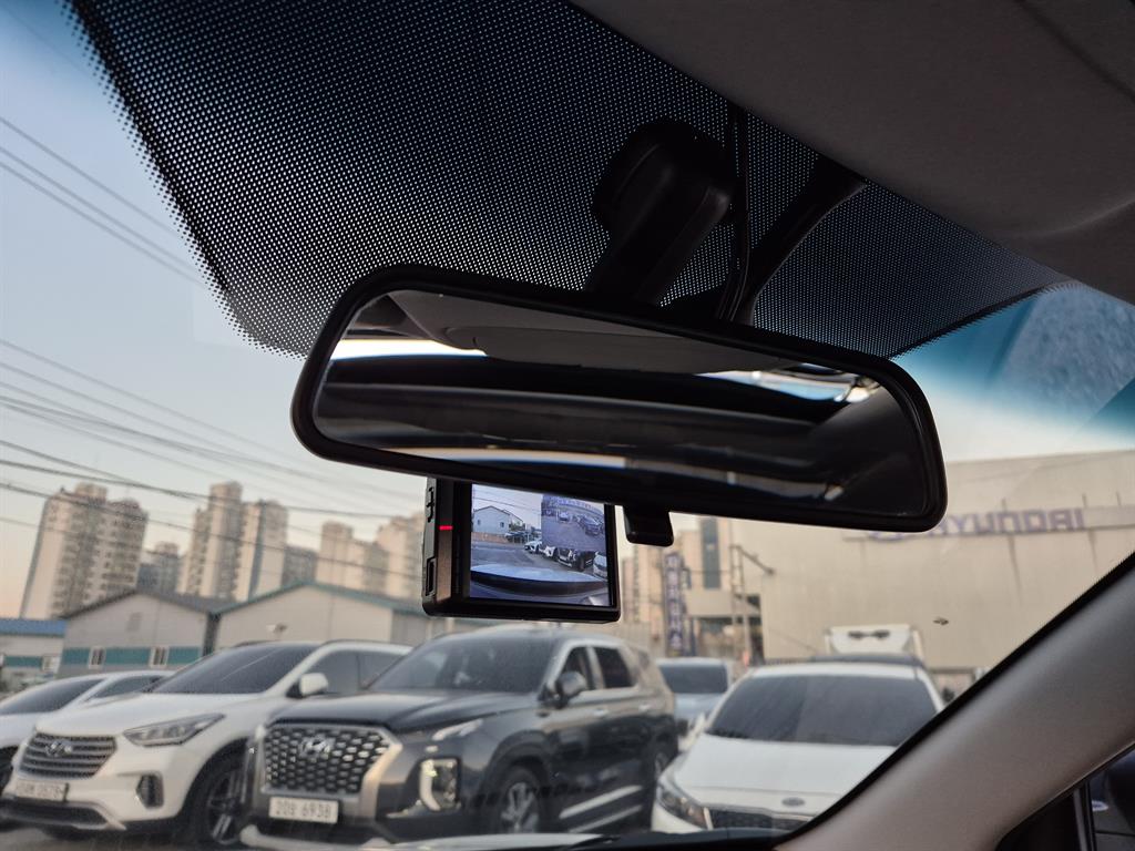 Ssangyong Tivoli 2016 Blanco - Importación desde Corea - HF Imports Iquique - Foto 13