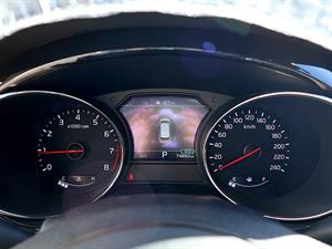 KIA Carnival - Vista 12