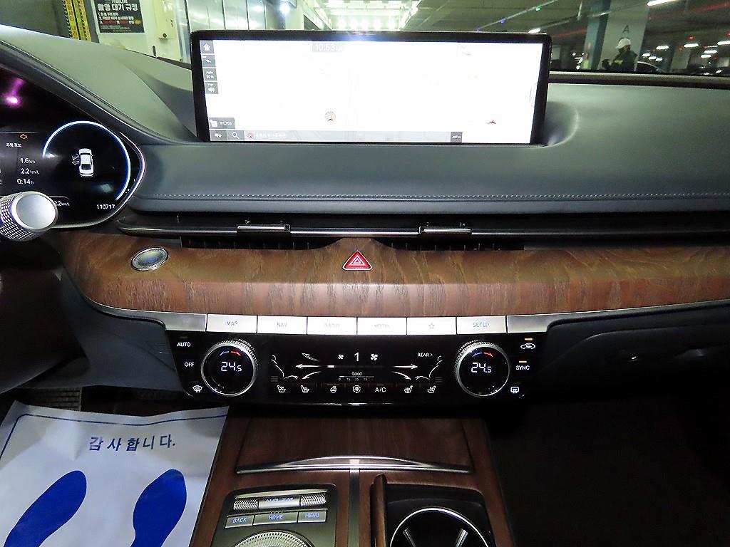 Genesis G80 - Vista 11