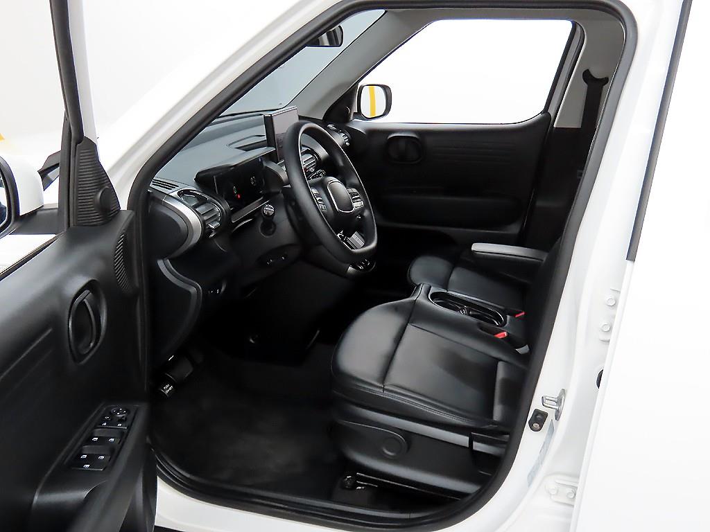 HYUNDAI Casper - Vista 5