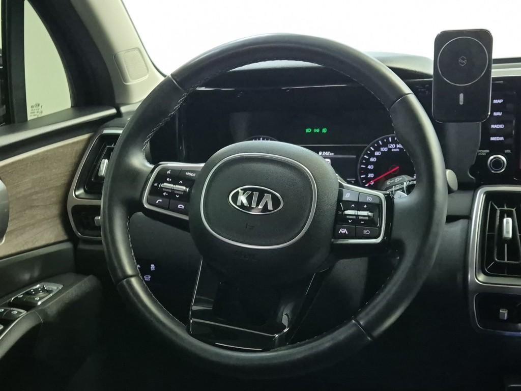 KIA Sorento - Vista 9