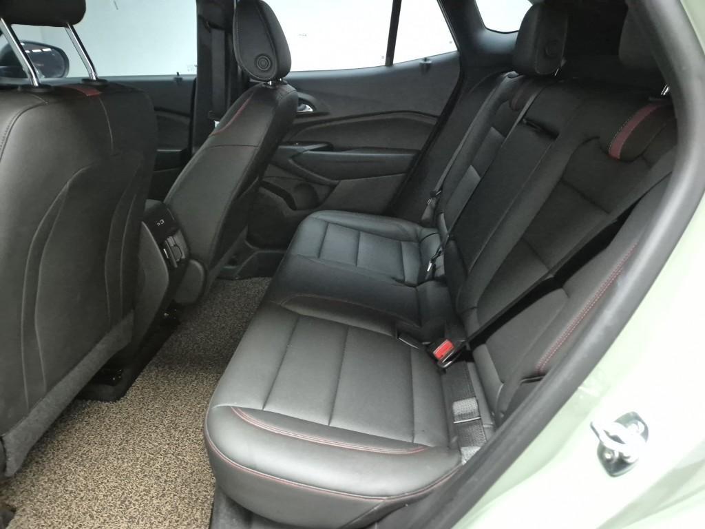 Chevrolet Trax - Vista 12