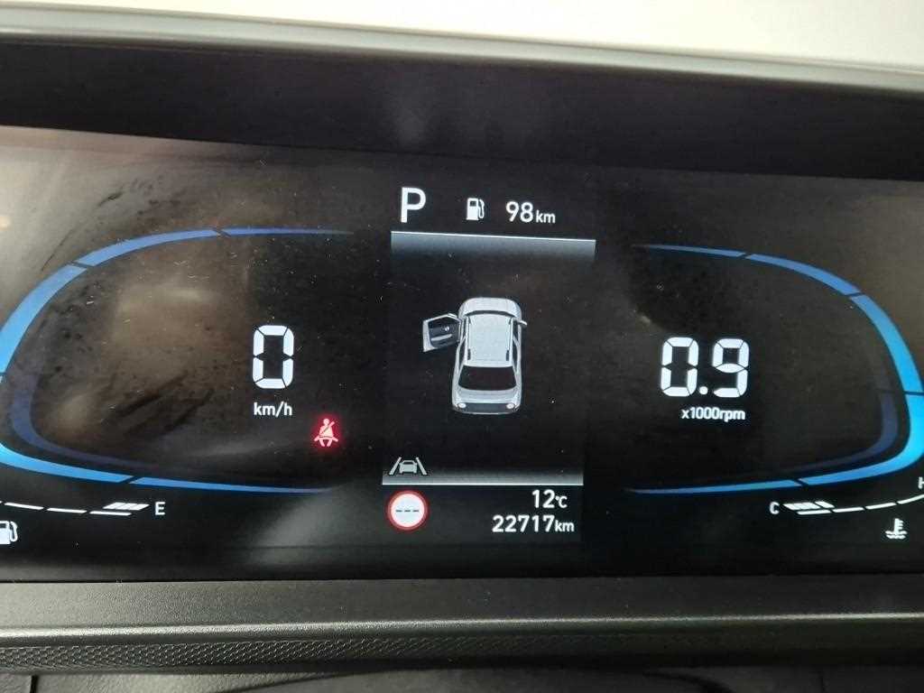 HYUNDAI Casper - Vista 6