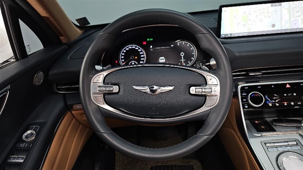 Genesis GV80 - Vista 10