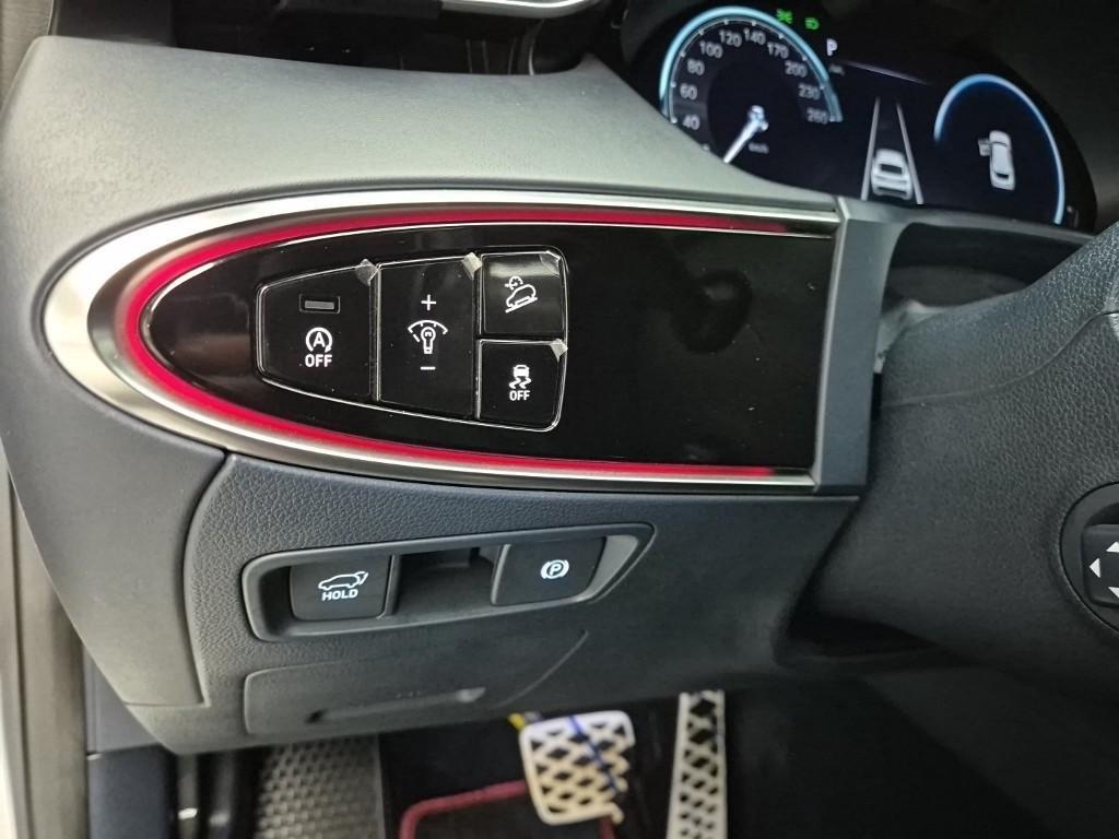 Genesis GV70 2024 Blanco - Importación desde Corea - HF Imports Iquique - Foto 14