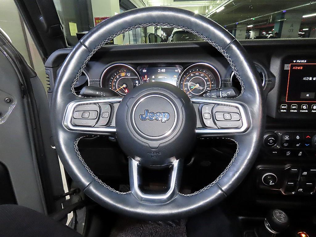 Jeep Wrangler - Vista 8