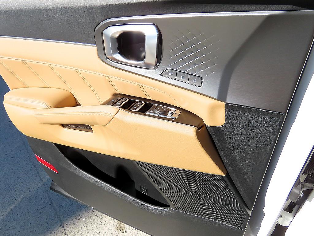 KIA Sorento - Vista 11