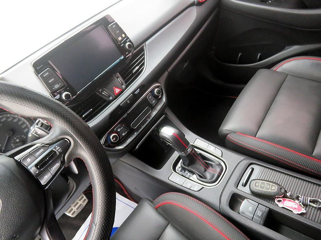 HYUNDAI i30 - Vista 11