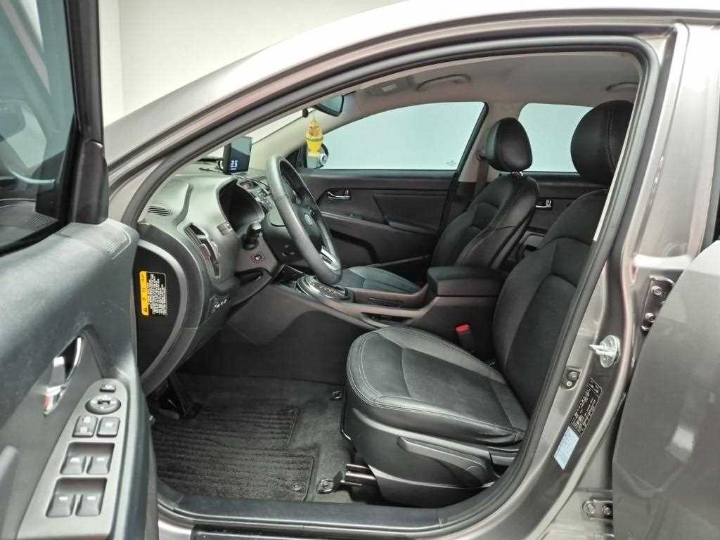 KIA Sportage - Vista 11