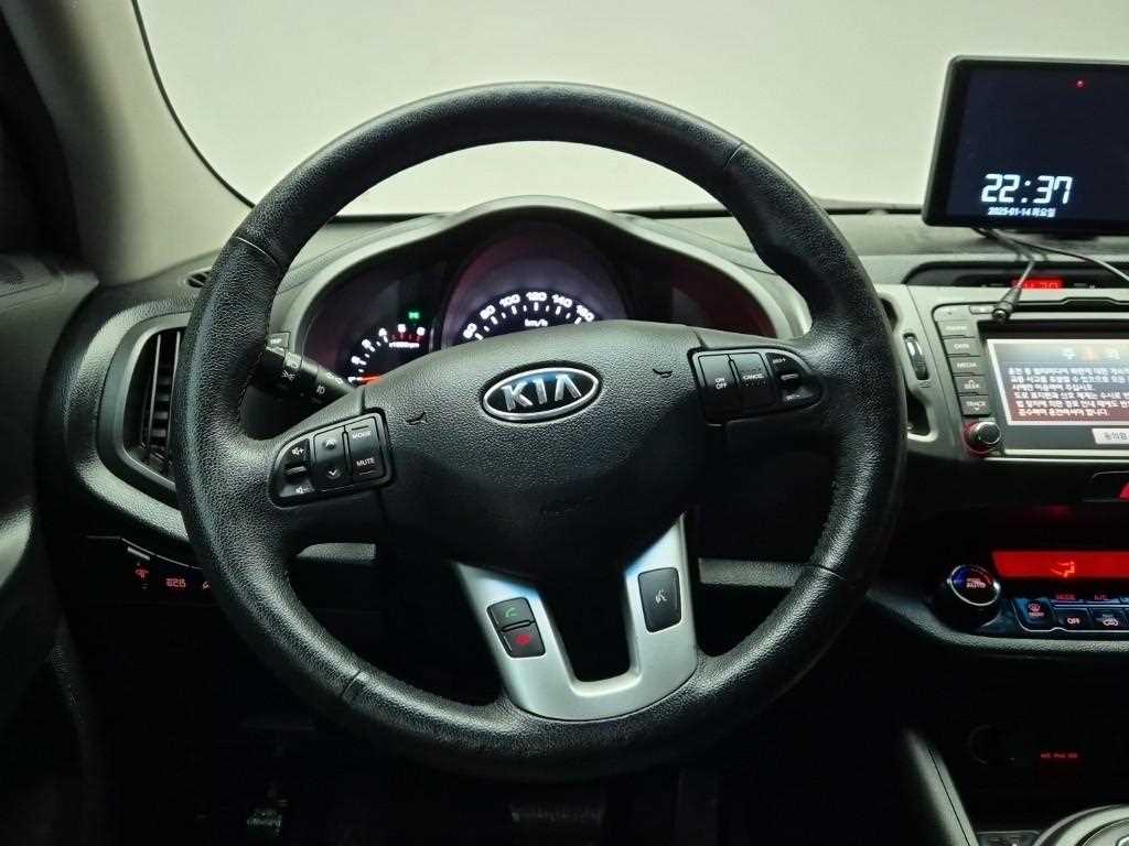 KIA Sportage - Vista 9