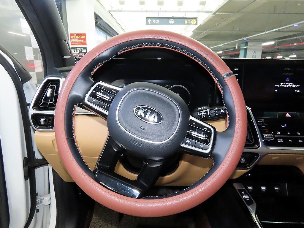 KIA Sorento - Vista 8