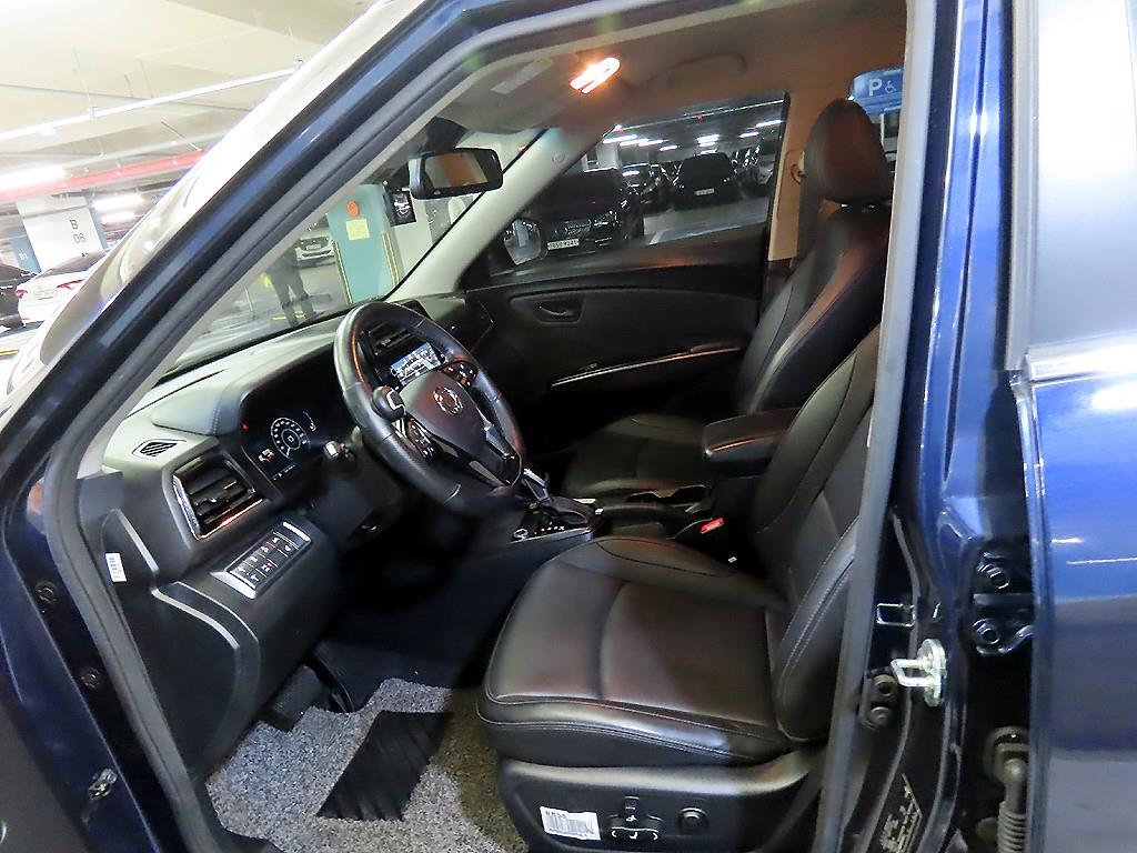 Ssangyong Tivoli - Vista 6