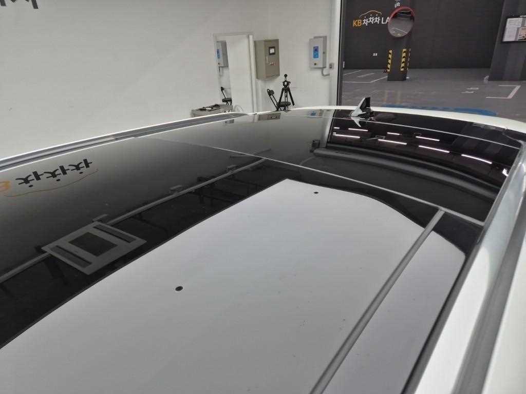 Lincoln Corsair 2022 Blanco - Importación desde Corea - HF Imports Iquique - Foto 13