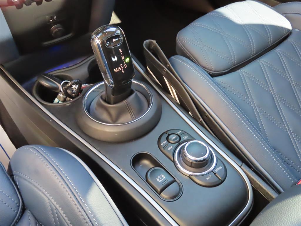 Mini Countryman - Vista 11