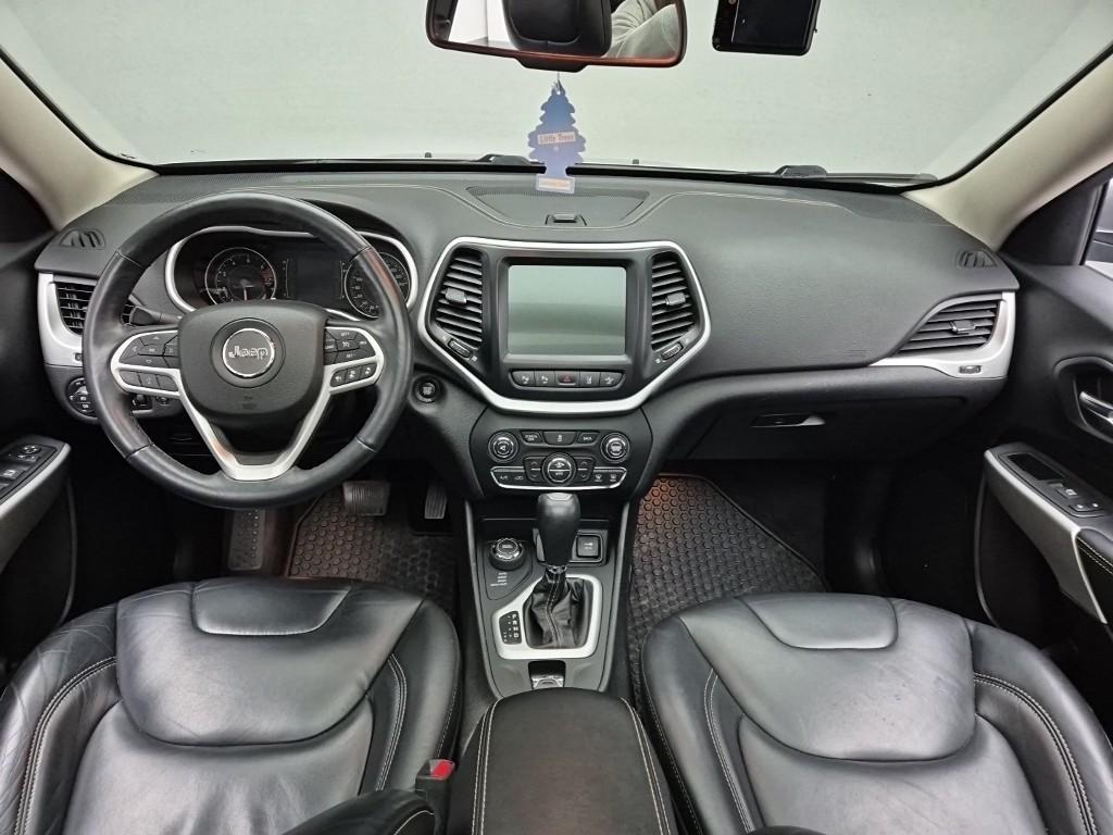 Jeep Cherokee - Vista 7