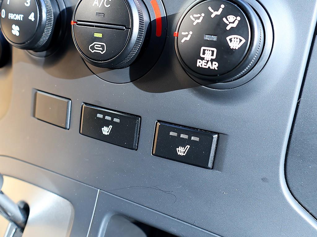 HYUNDAI Starex 2014 Gris - Importación desde Corea - HF Imports Iquique - Foto 11