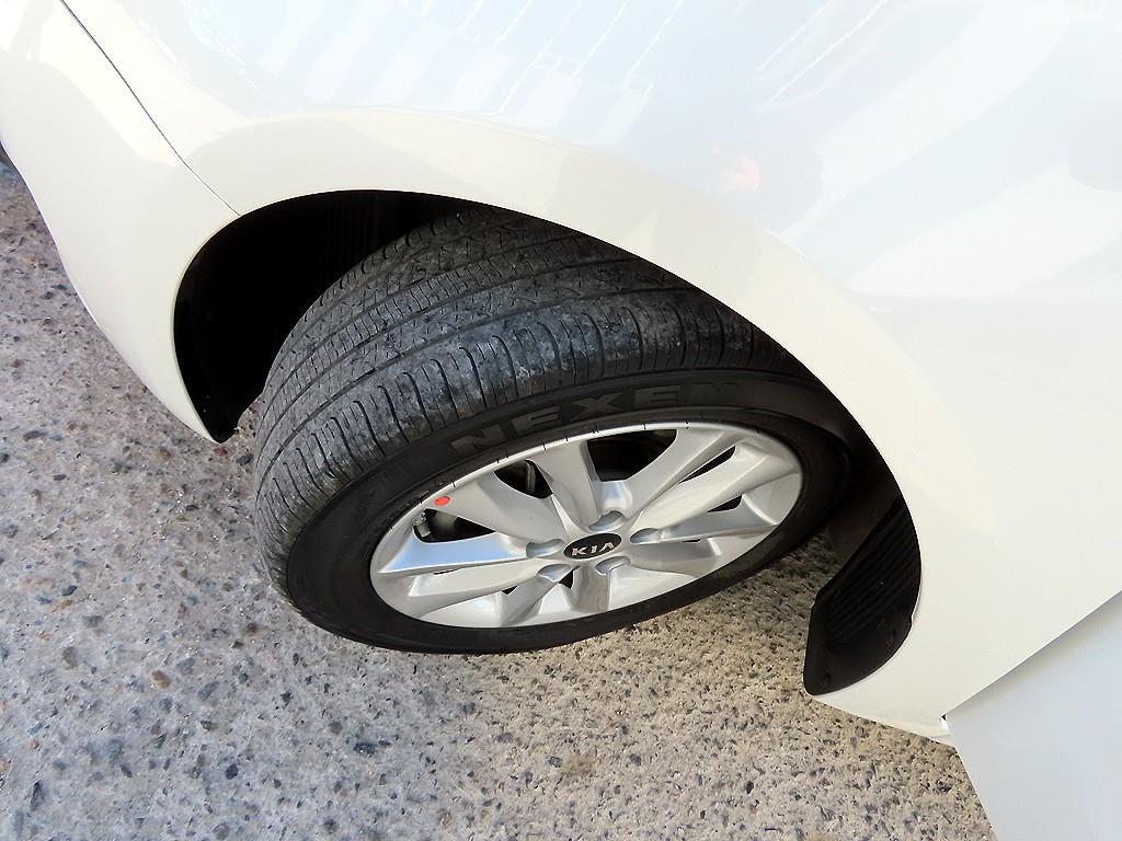 KIA K3 2017 Blanco - Importación desde Corea - HF Imports Iquique - Foto 18