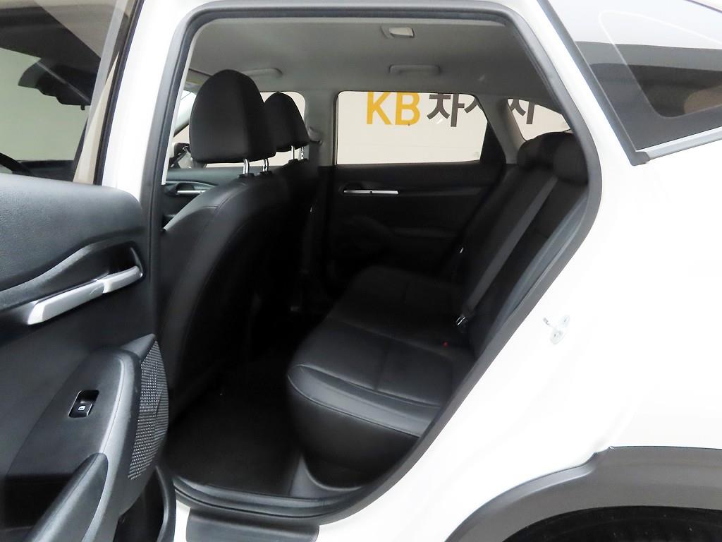 KIA Seltos 2022 Blanco - Importación desde Corea - HF Imports Iquique - Foto 14