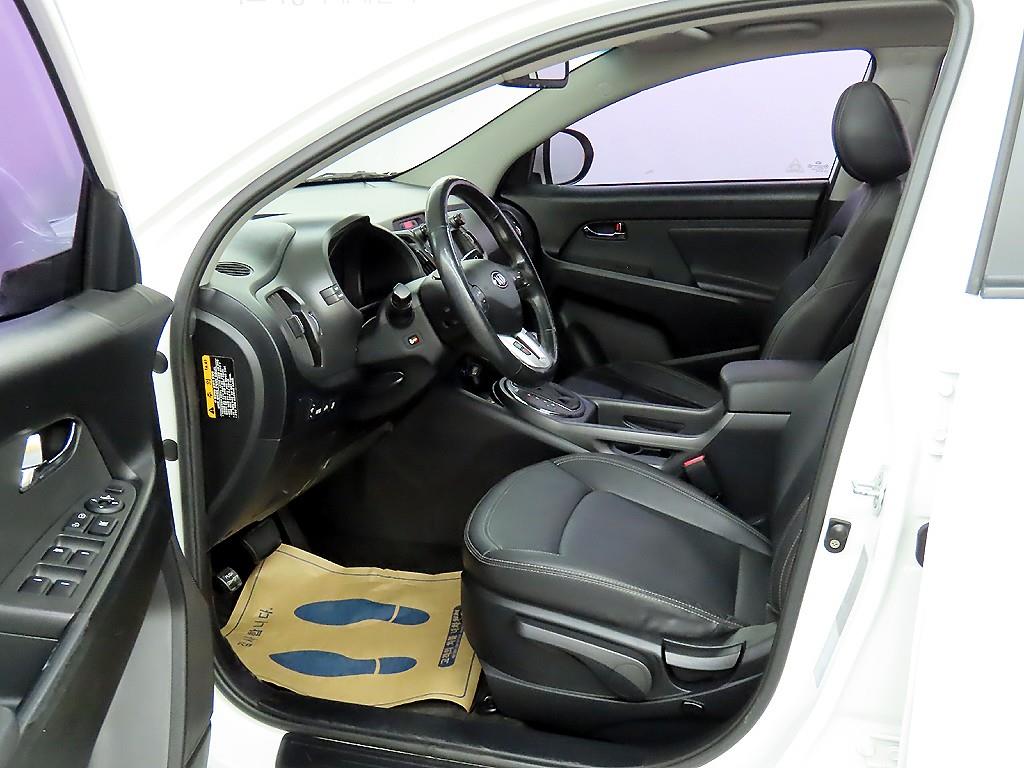 KIA Sportage - Vista 5