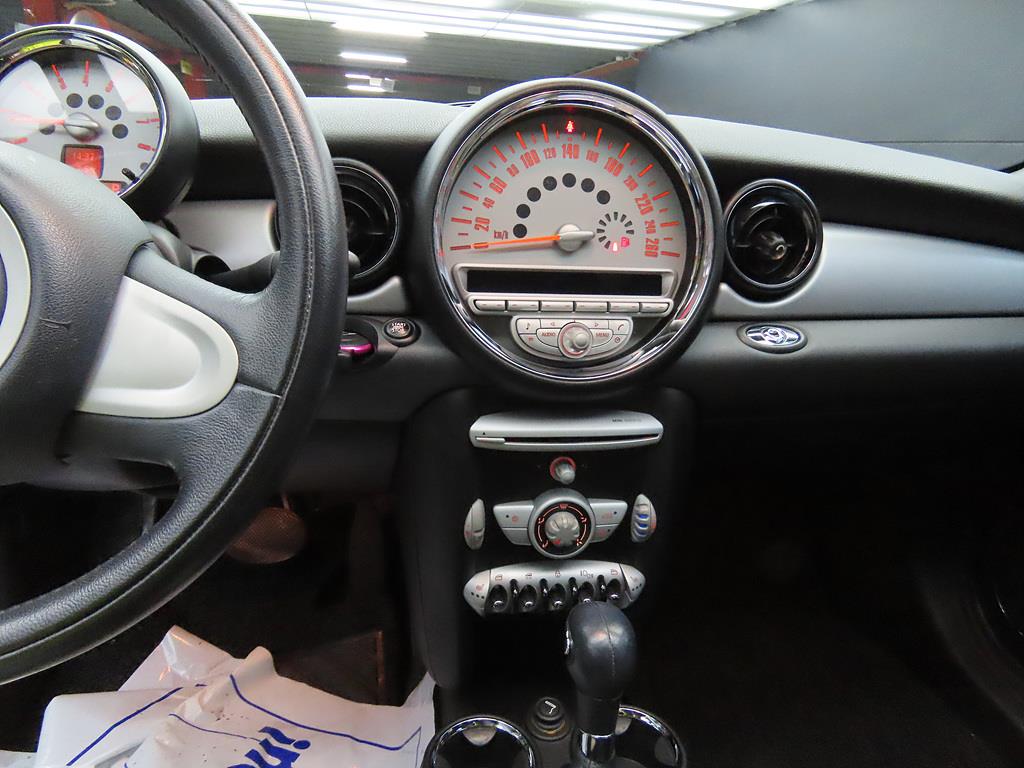 Mini Cooper Convertible - Vista 11