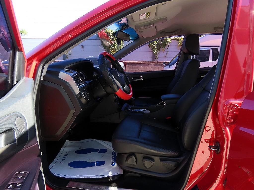 Ssangyong Korando - Vista 5