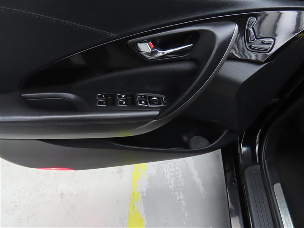 HYUNDAI Grandeur 2016 Negro - Importación desde Corea - HF Imports Iquique - Foto 14