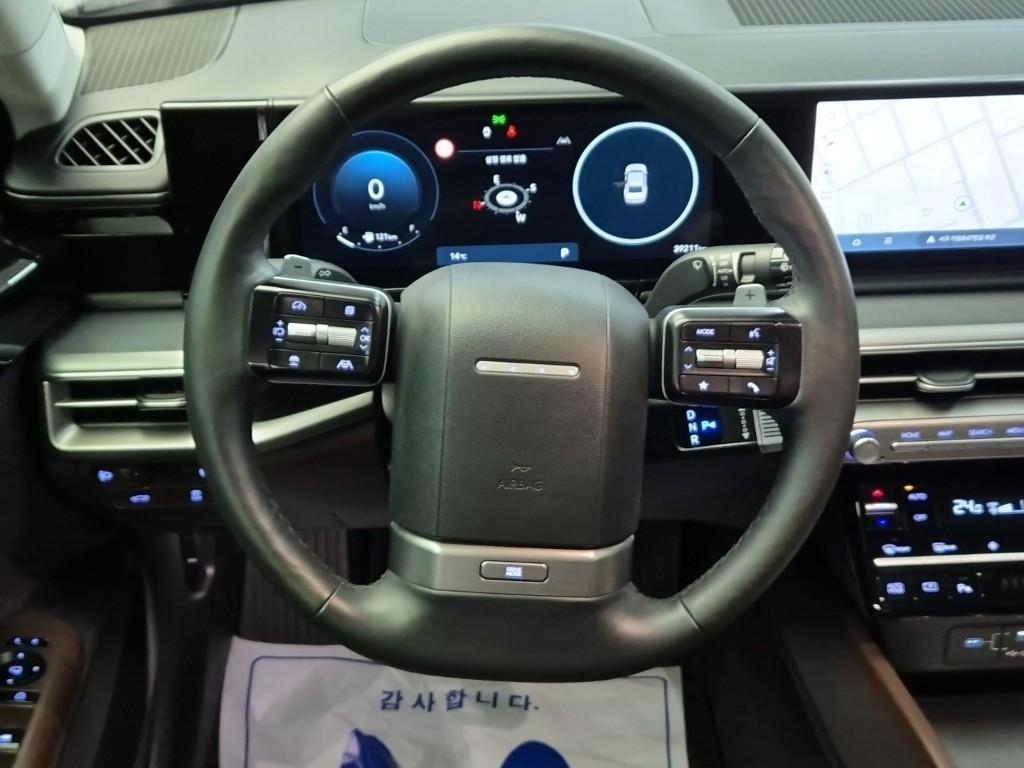 HYUNDAI Grandeur - Vista 9