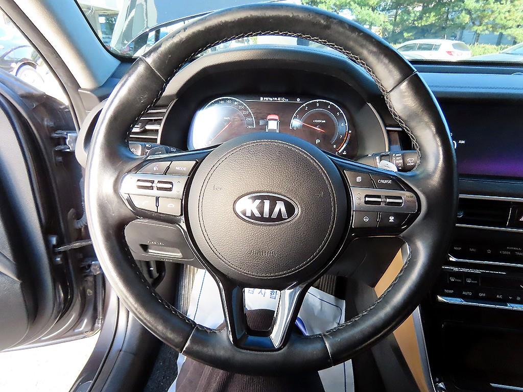 KIA K7 - Vista 8