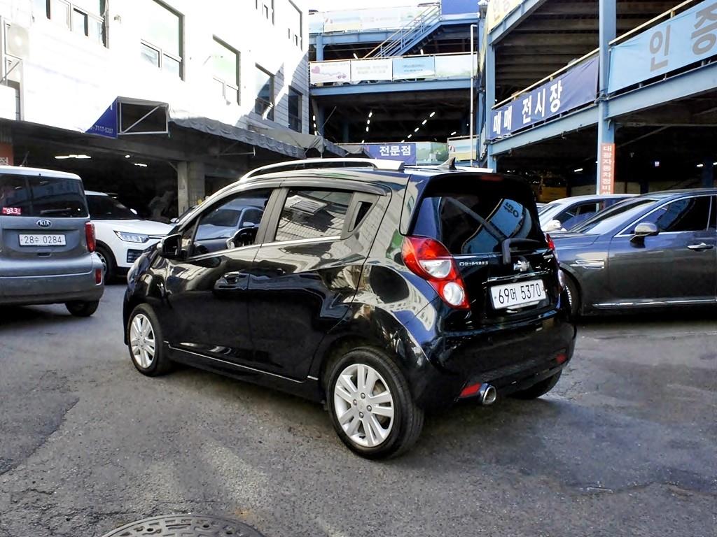 Chevrolet Spark - Vista 7