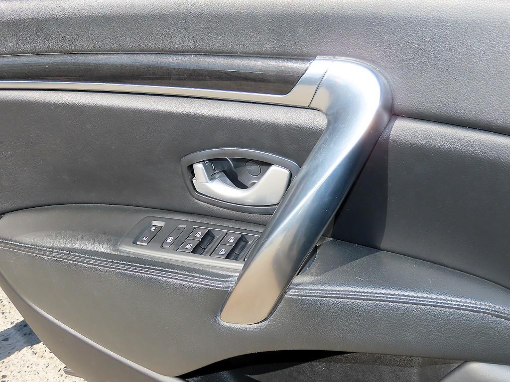 SAMSUNG SM7 - Vista 11