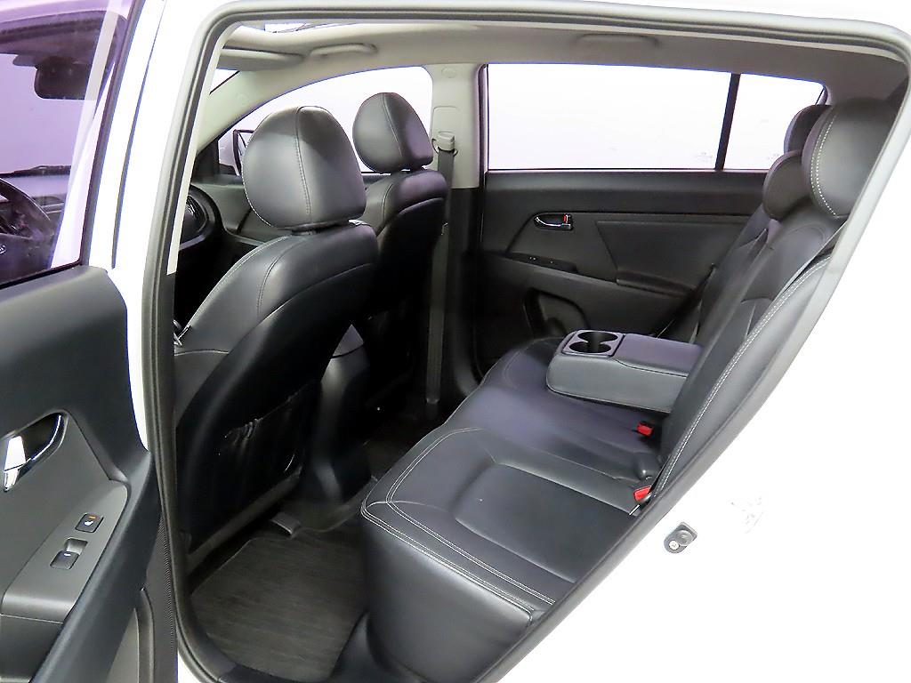 KIA Sportage - Vista 6