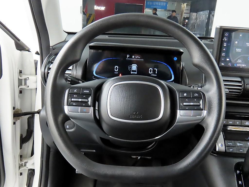 HYUNDAI Casper - Vista 9