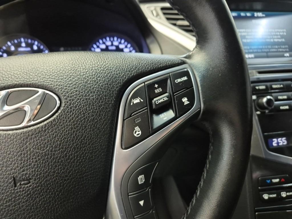 HYUNDAI Grandeur 2017 Negro - Importación desde Corea - HF Imports Iquique - Foto 16