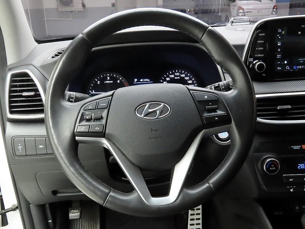 HYUNDAI Tucson - Vista 7