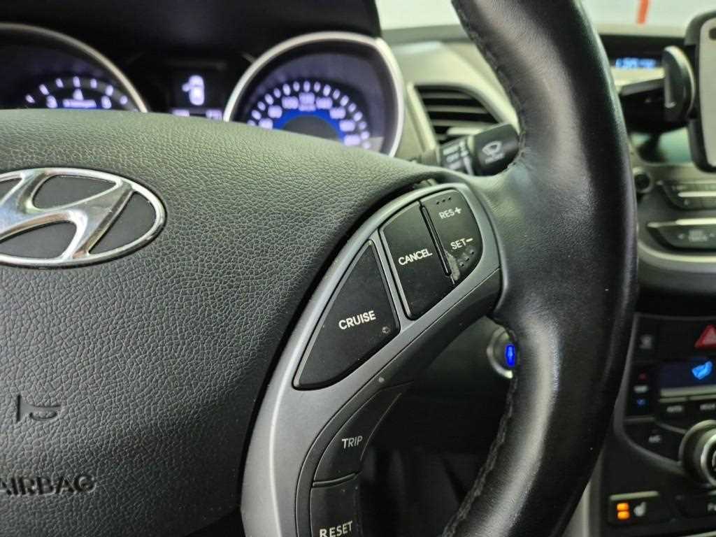 HYUNDAI Avante 2015 Gris - Importación desde Corea - HF Imports Iquique - Foto 14