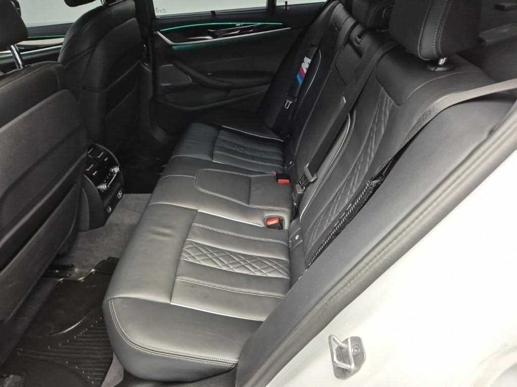 BMW 5 Series - Vista 12