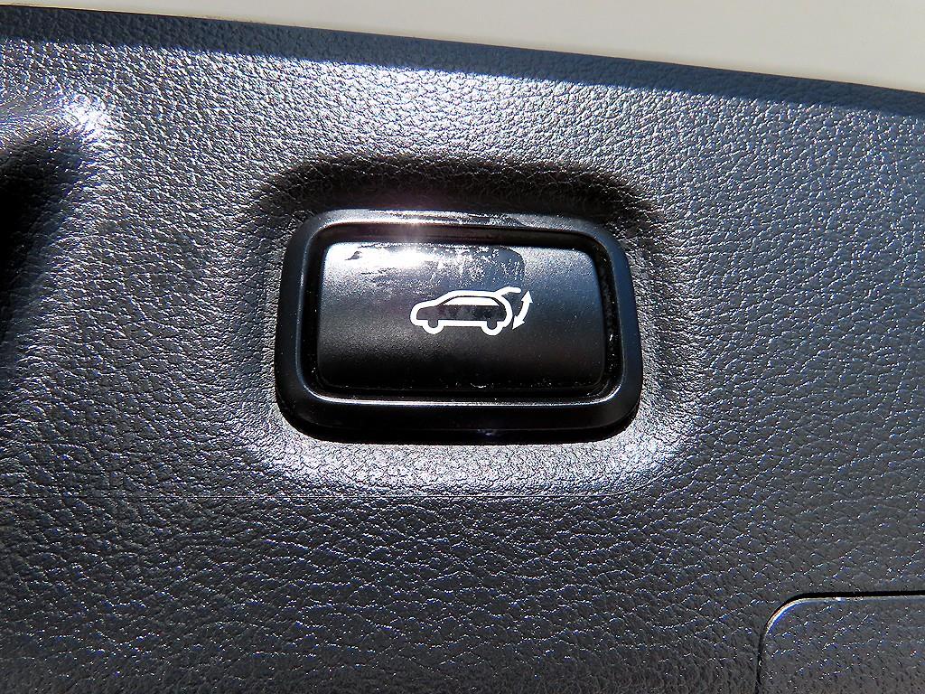 HYUNDAI Santa Fe 2023 Blanco - Importación desde Corea - HF Imports Iquique - Foto 14