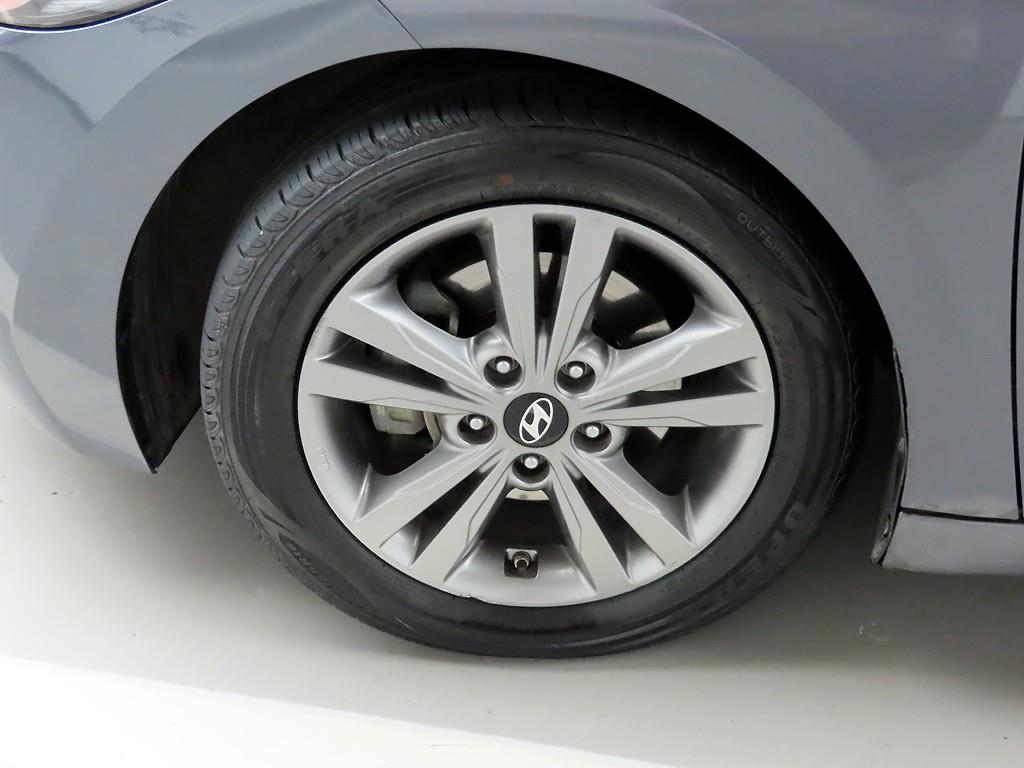 HYUNDAI Avante 2017 Gris - Importación desde Corea - HF Imports Iquique - Foto 19