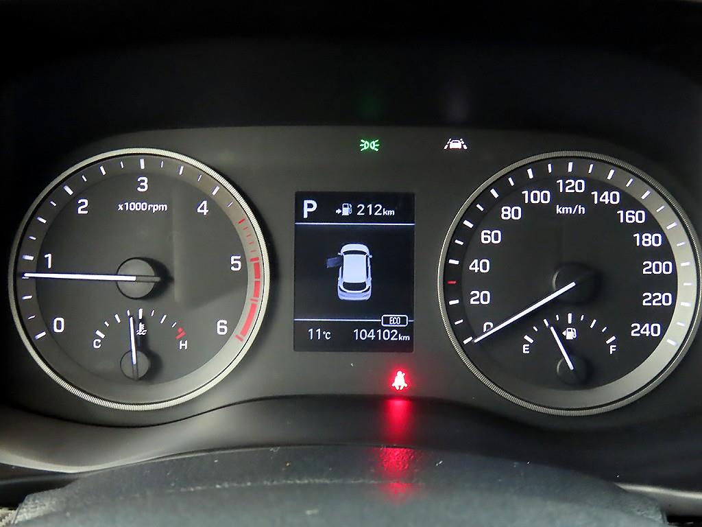 HYUNDAI Tucson - Vista 8